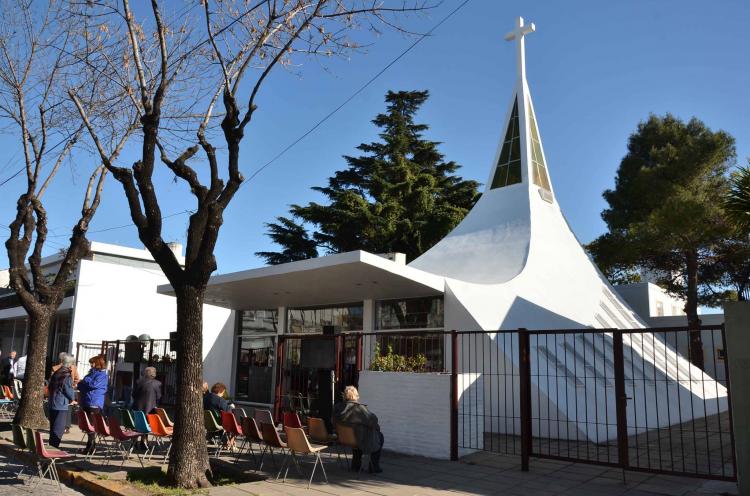 Una parroquia de Liniers ahora lleva el nombre de un matrimonio santo