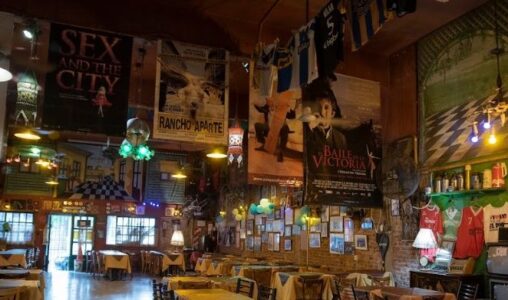 La Noche de los Bares Notables también se vive en Mataderos